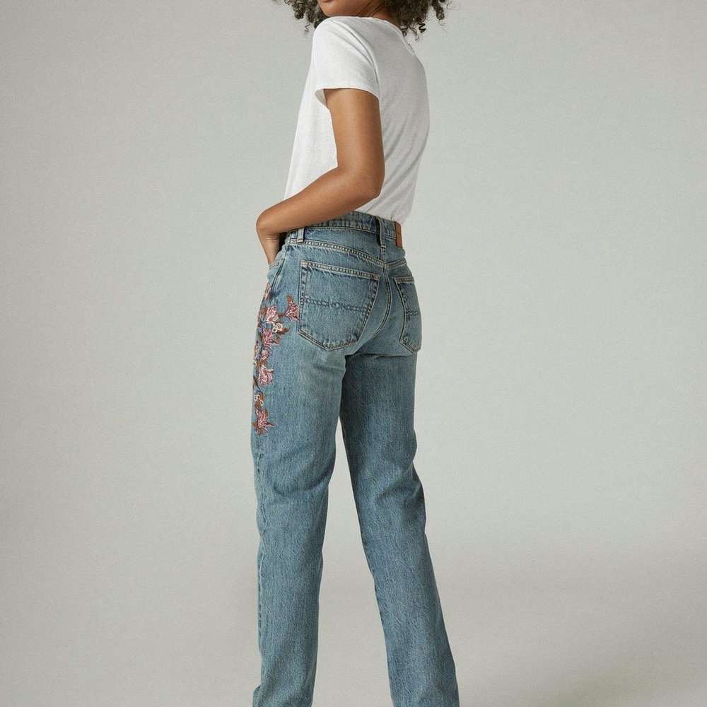embroidered high rise drew mom jean, WASSON, large