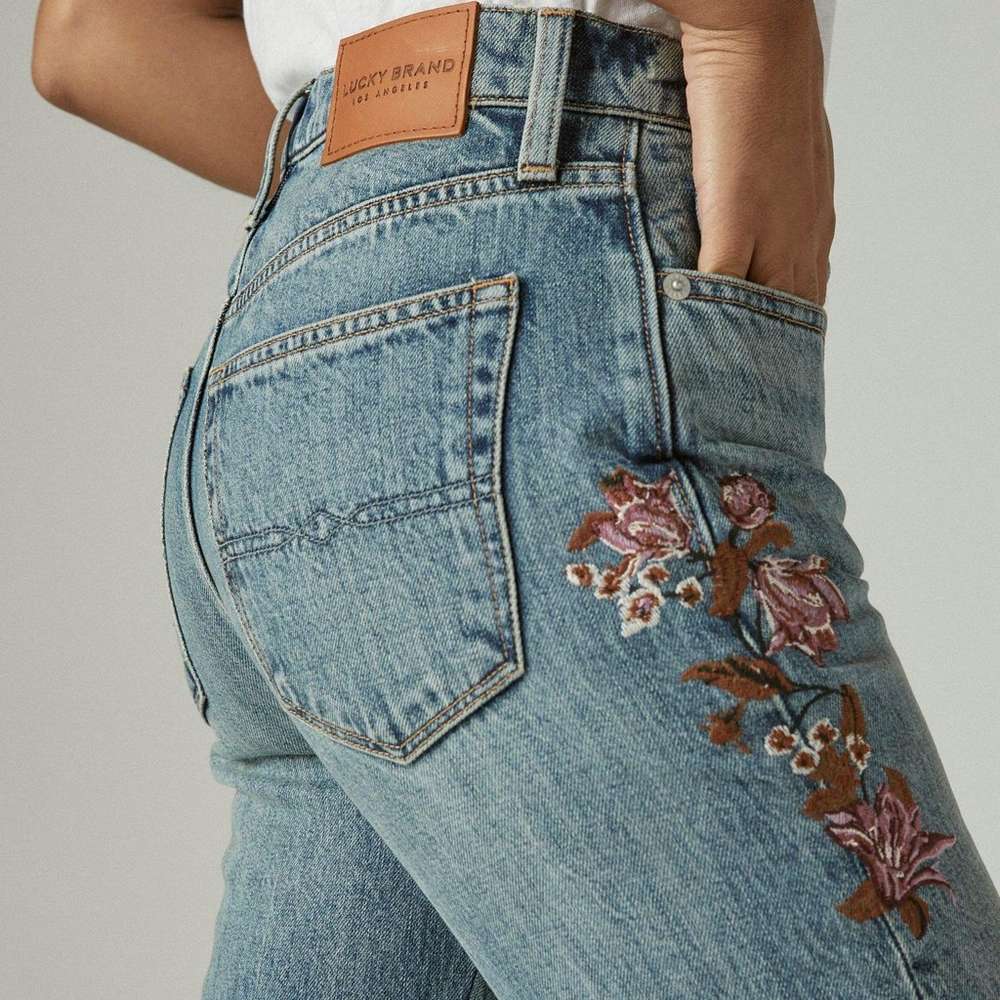 embroidered high rise drew mom jean, WASSON, large