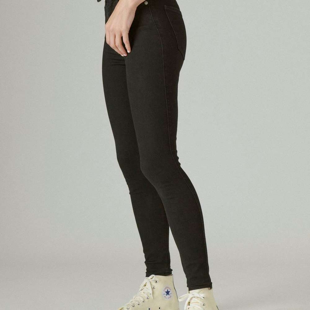 uni fit high rise skinny jean, UNIVERSAL MIDNIGHT, large