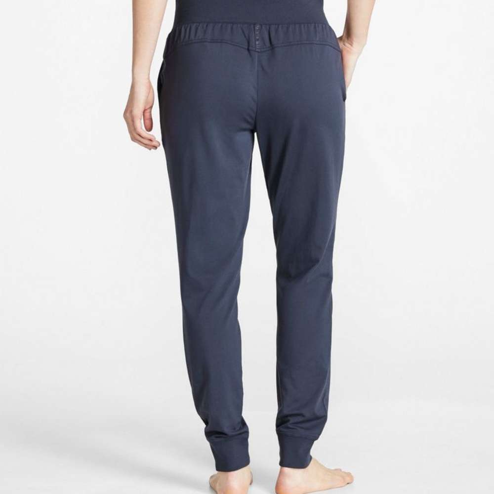 Women's VentureSoft Knit Relaxed Jogger, Carbon Navy, large